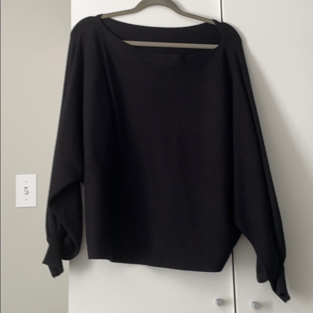 Black oversized top